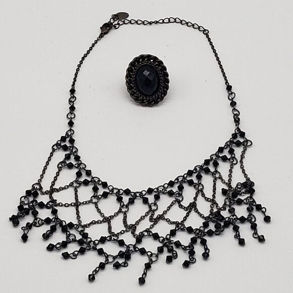 𝅺Claire's Chain Link Black Faux Gem Netted Choker & Vintage Faux Black Gem Ring - Picture 11 of 16